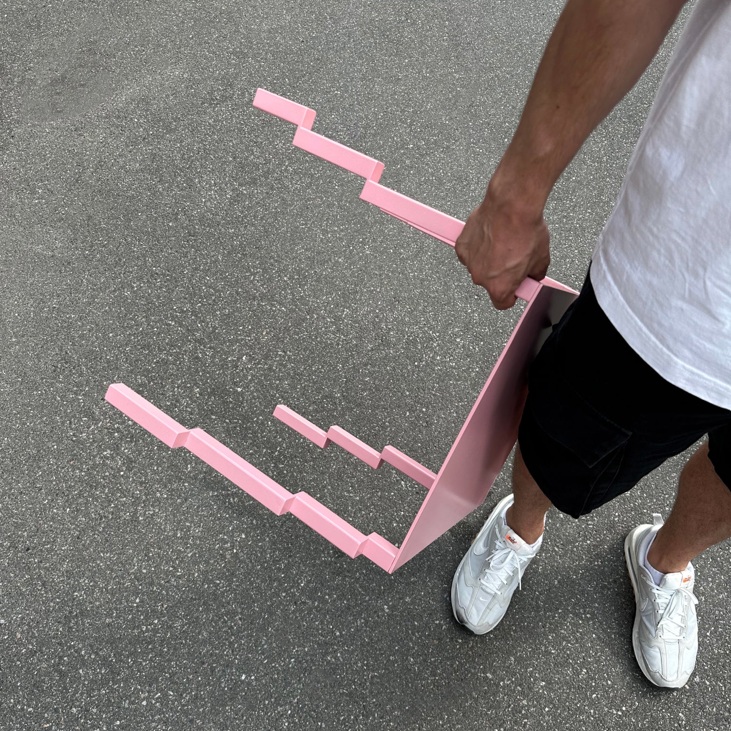 Bug 4040 - Coffee Table